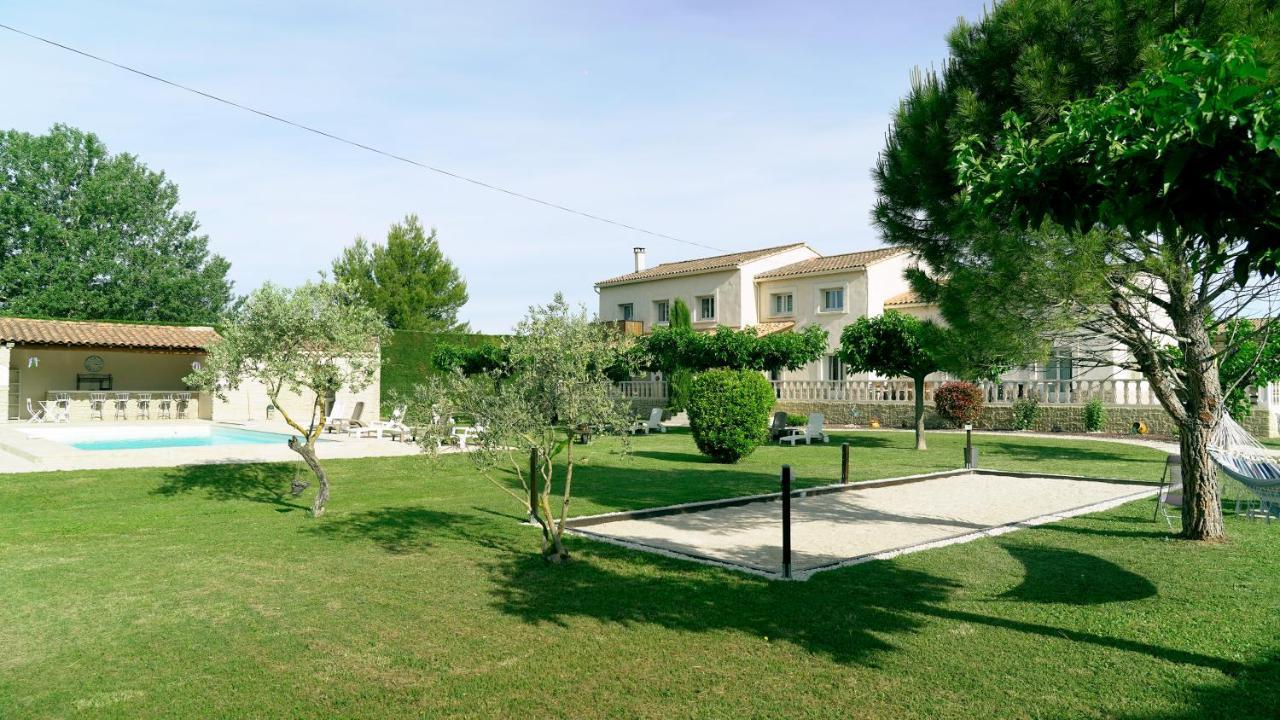 Chambres D'Hotes Le Saint Victor - Provence, Vaucluse Pernes-les-Fontaines Esterno foto