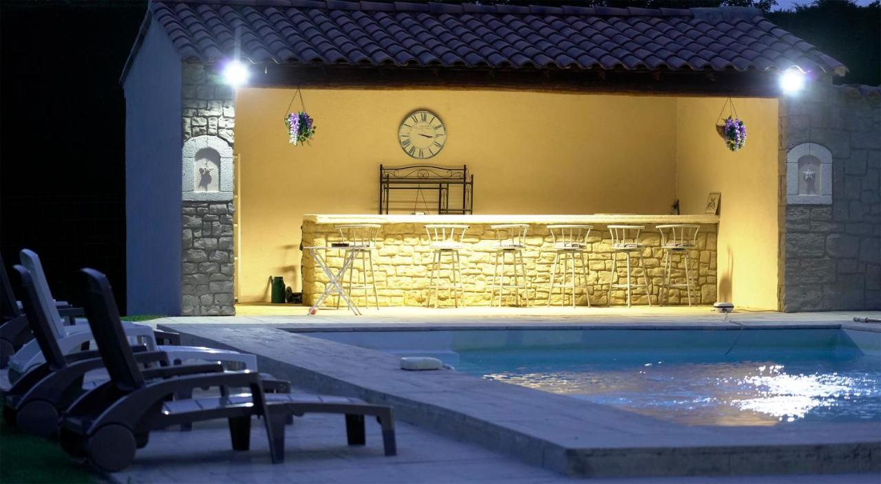Chambres D'Hotes Le Saint Victor - Provence, Vaucluse Pernes-les-Fontaines Esterno foto