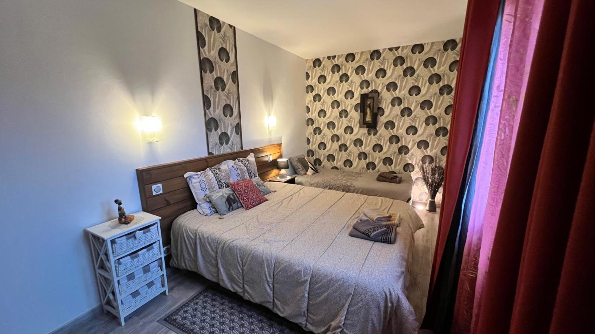 Chambres D'Hotes Le Saint Victor - Provence, Vaucluse Pernes-les-Fontaines Esterno foto